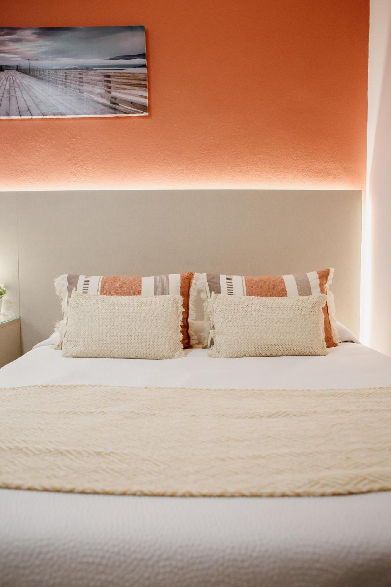 Apartamentos Turisticos Mastil 16 Malaga Luaran gambar
