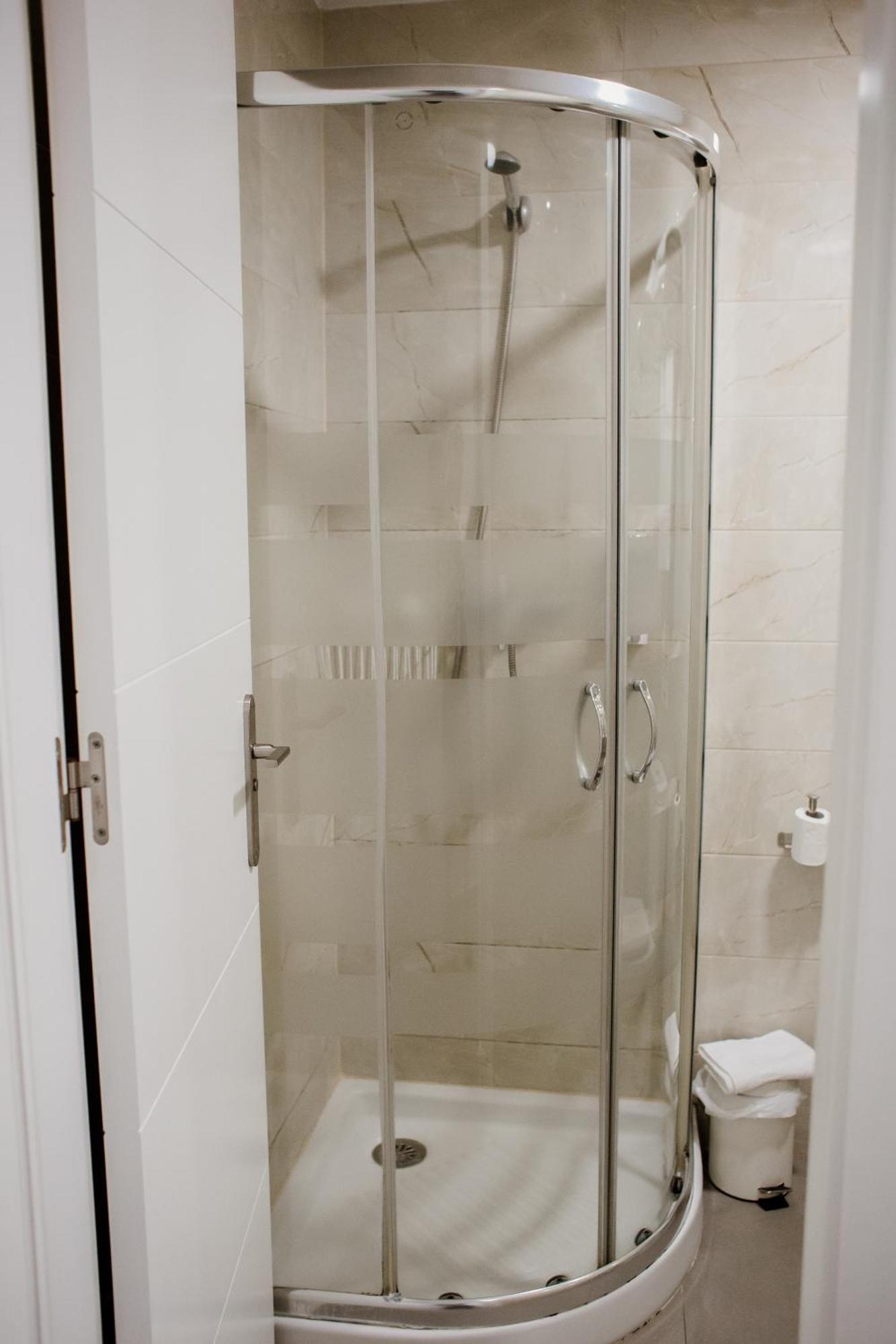 Apartamentos Turisticos Mastil 16 Malaga Luaran gambar