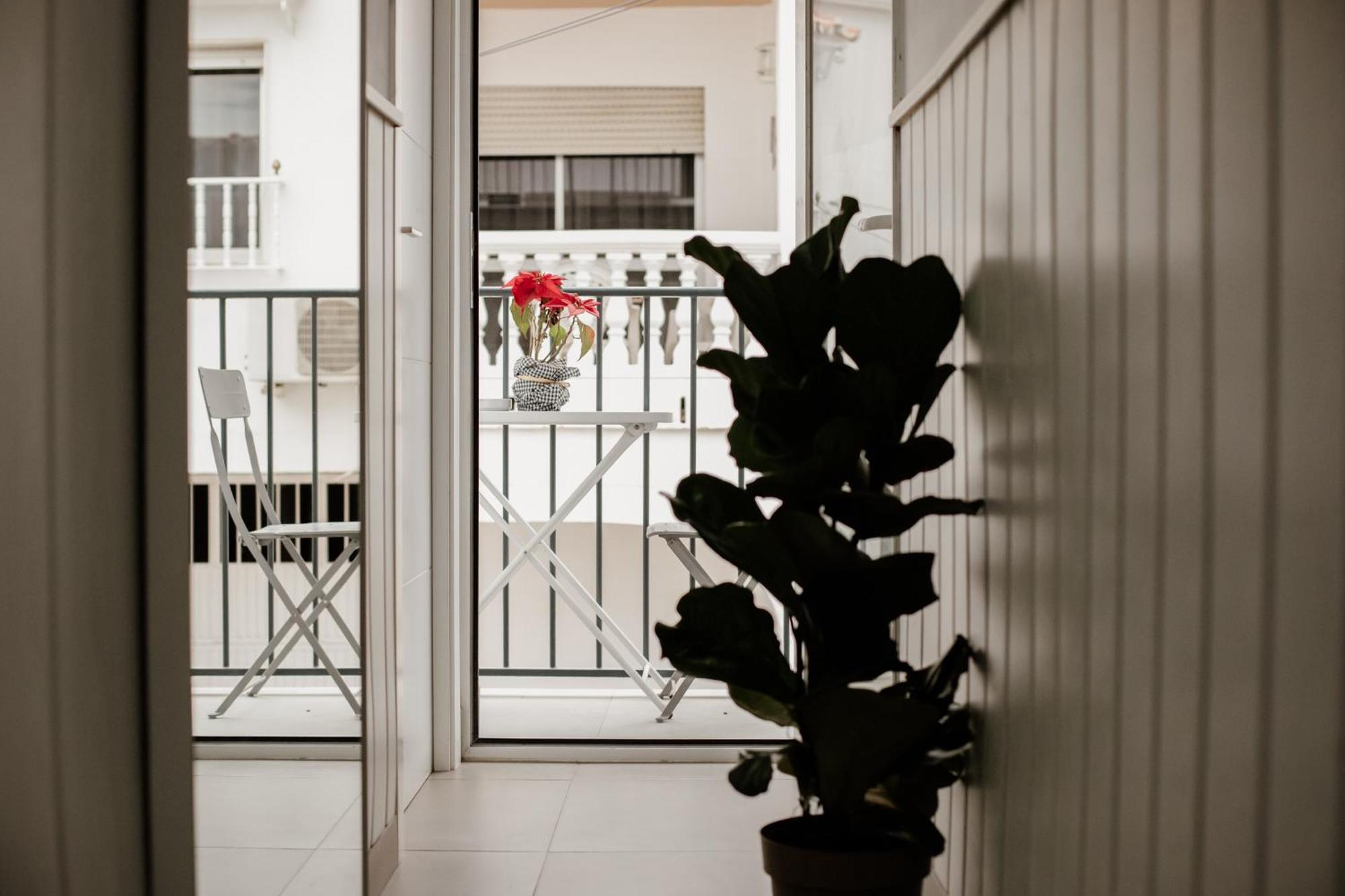 Apartamentos Turisticos Mastil 16 Malaga Luaran gambar