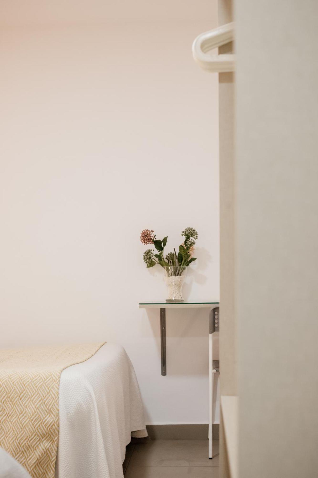 Apartamentos Turisticos Mastil 16 Malaga Luaran gambar